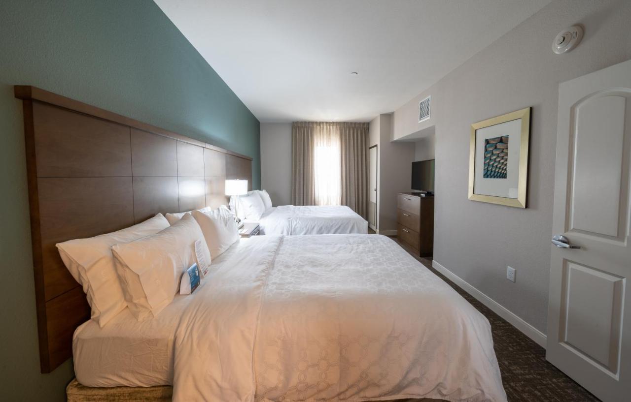 Staybridge Houston East - By Ihg Hotel 3*
