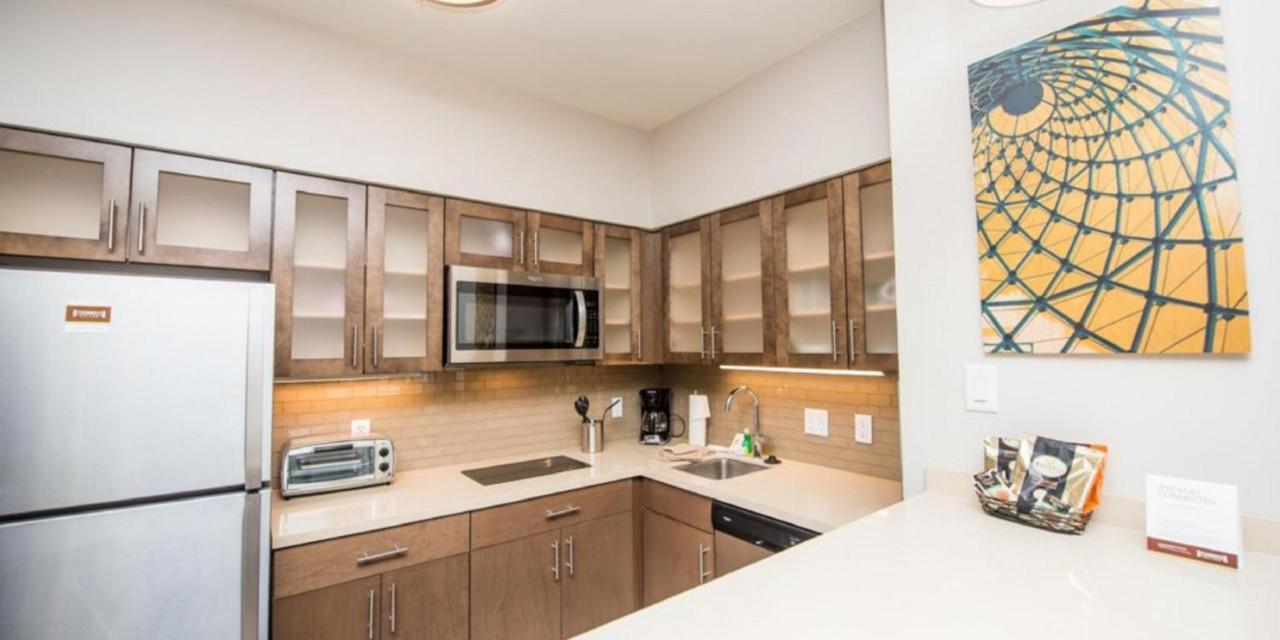 Staybridge Houston East - By Ihg 3*