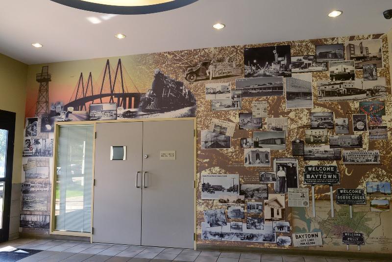 Hotel Staybridge Houston East - By Ihg 3*