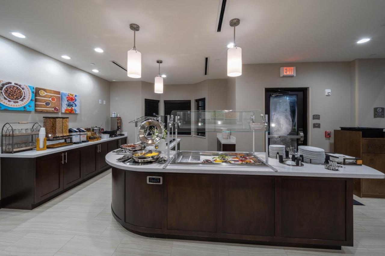 Hotel Staybridge Houston East - By Ihg 3*